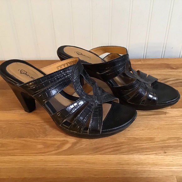 Sweet Leather Sandals - Picture 3 of 7